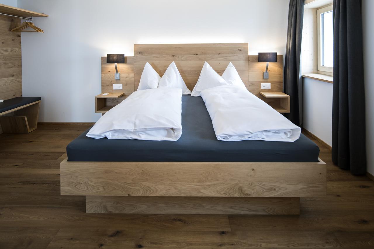 אוברוואלד Hotel Grimsel Passhoehe מראה חיצוני תמונה