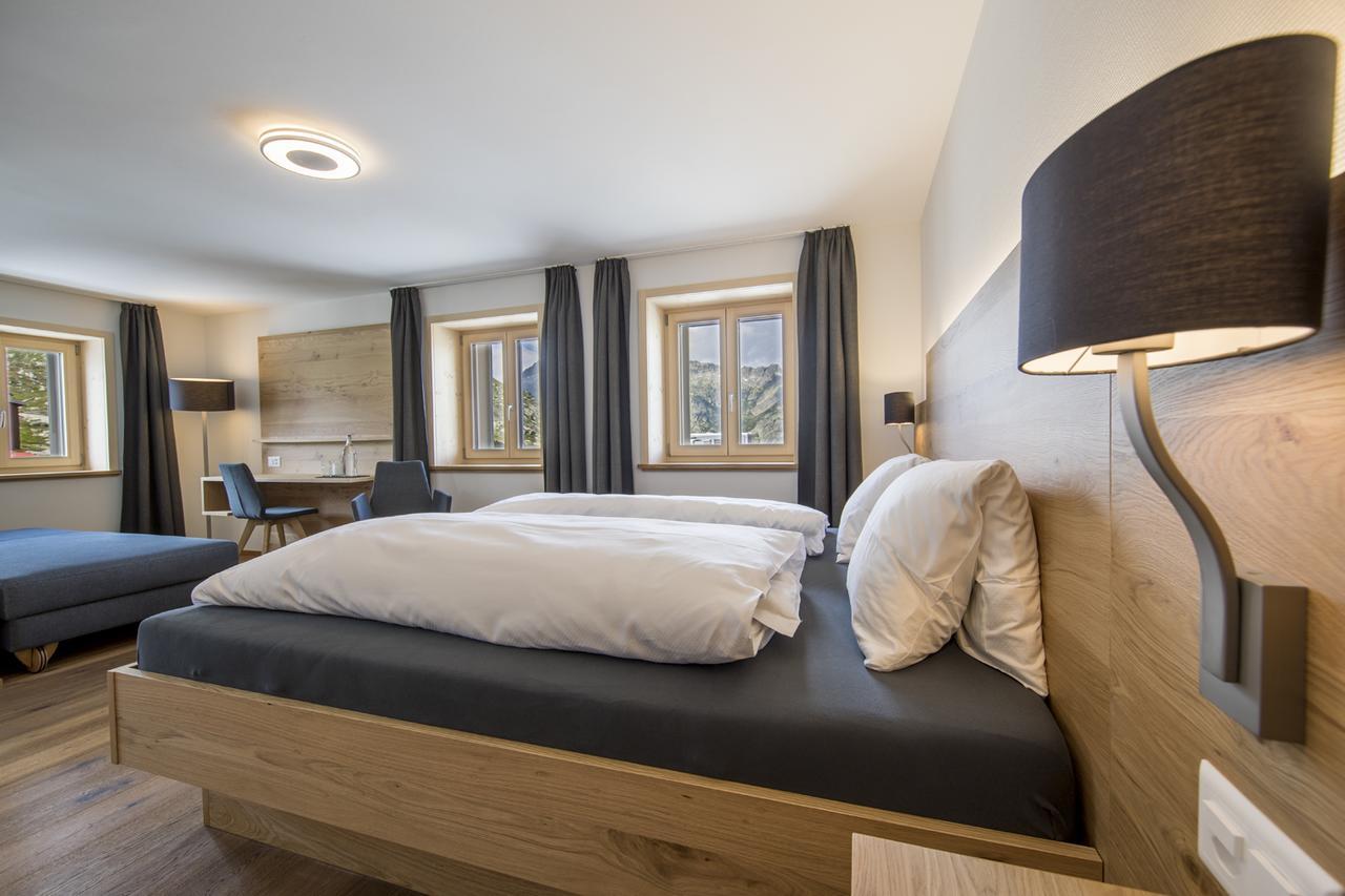 אוברוואלד Hotel Grimsel Passhoehe מראה חיצוני תמונה