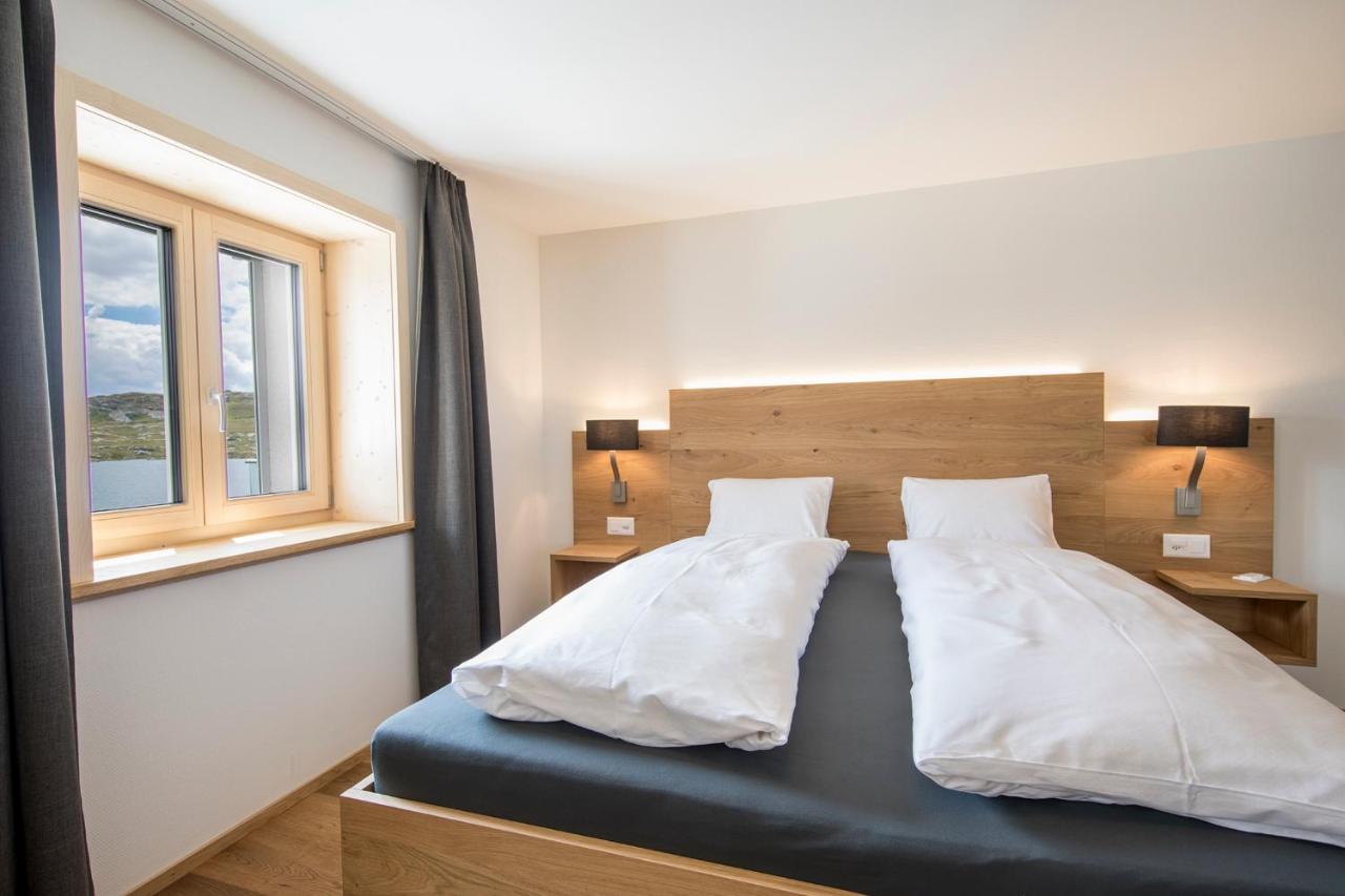 אוברוואלד Hotel Grimsel Passhoehe מראה חיצוני תמונה